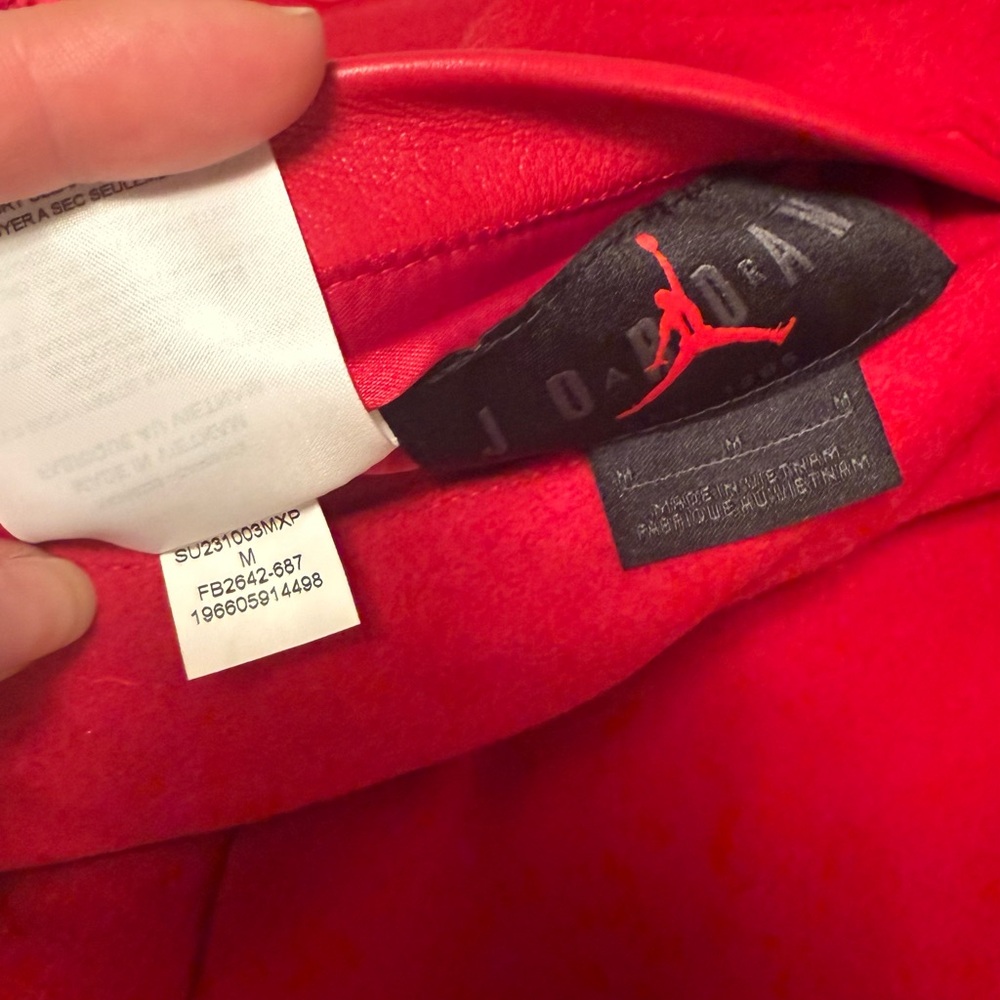 Jordan x Teyana Taylor Women's Varsity
Jacket - Picture 7 of 9